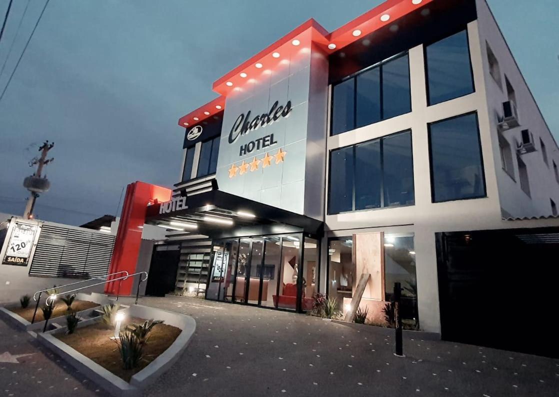 Charles Hotel Pôrto Ferreira Екстериор снимка