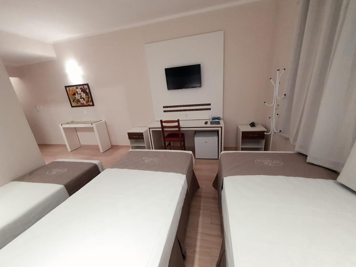 Charles Hotel Pôrto Ferreira Екстериор снимка