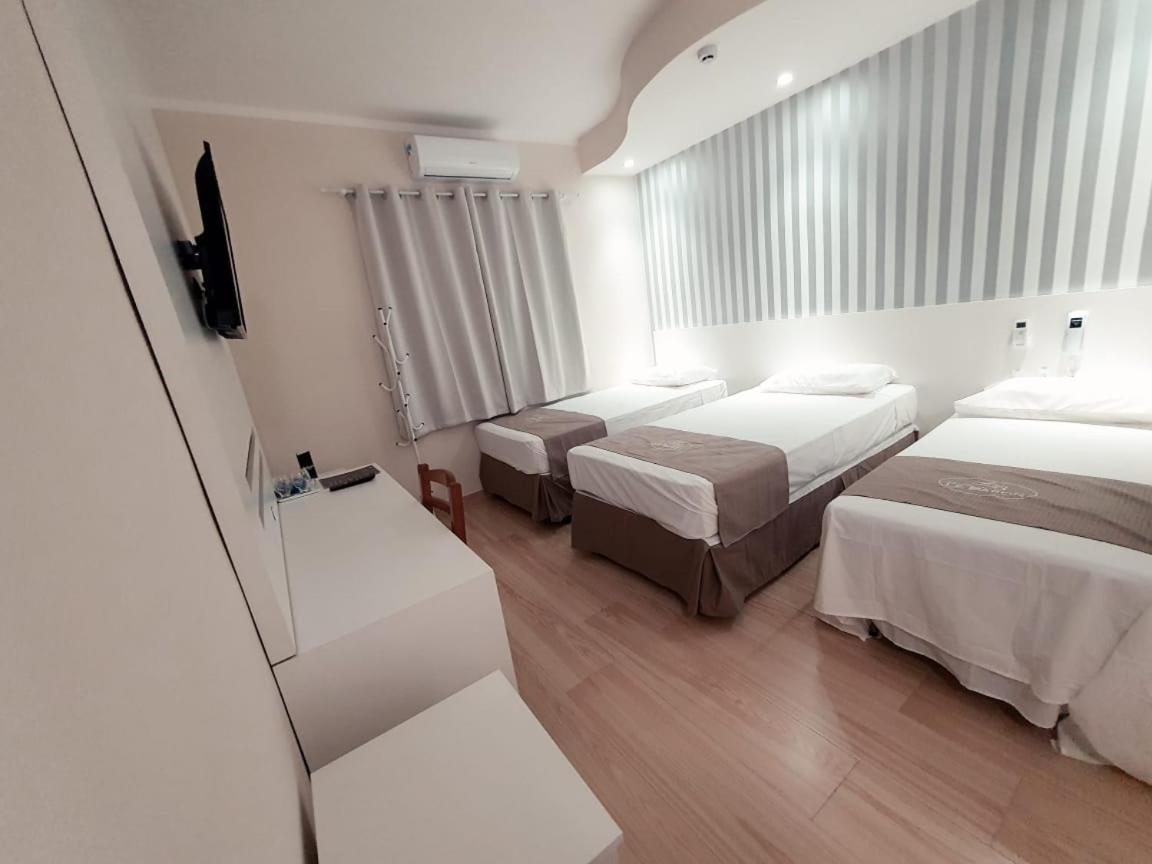 Charles Hotel Pôrto Ferreira Екстериор снимка